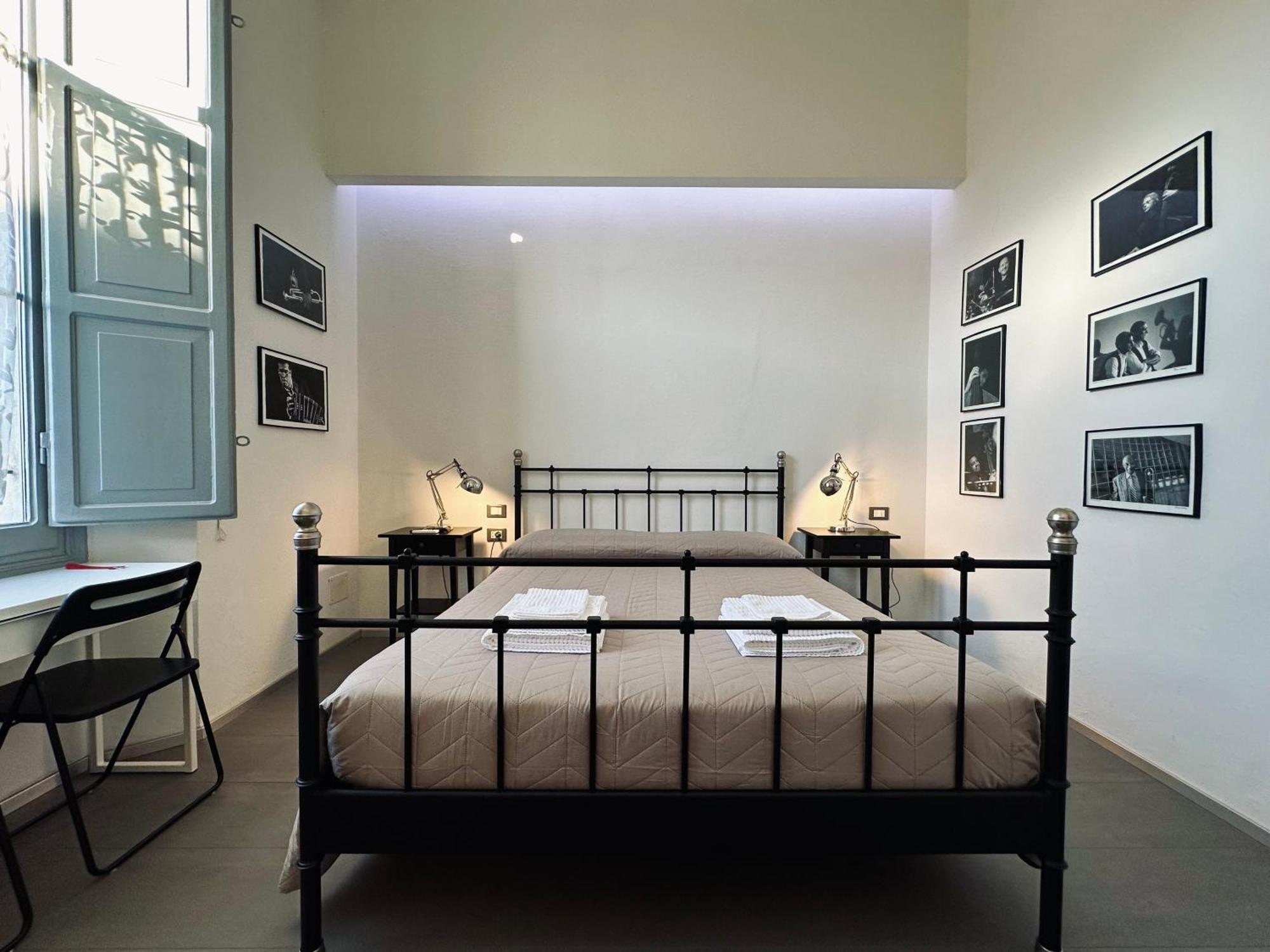 Bed and Breakfast Indipendenza 24 Болонья Экстерьер фото